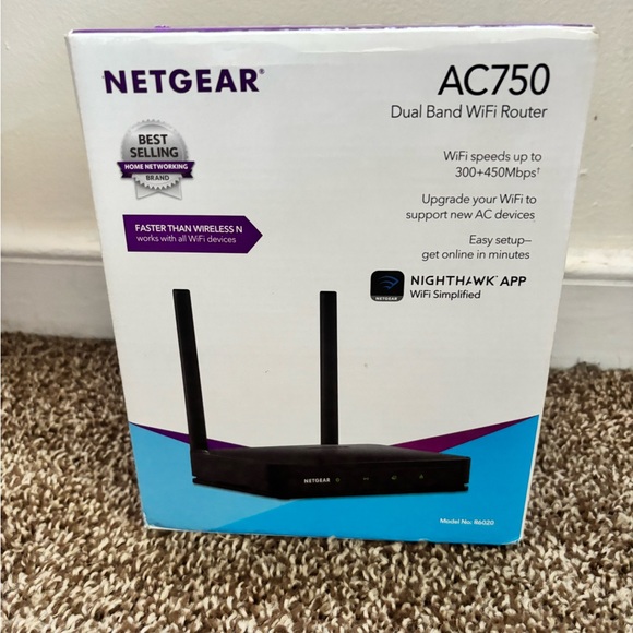 Net Gear AC750 Duel Band WiFi Router in Black OS - Picture 1 of 6